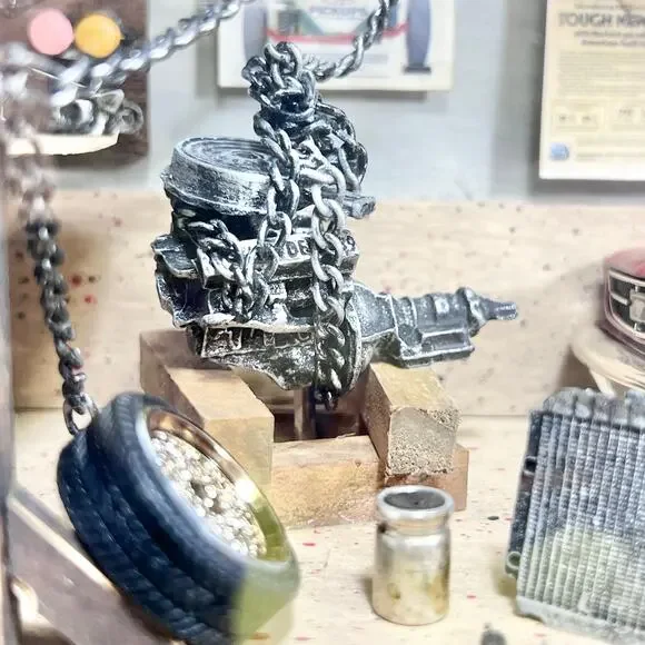 The Window Pane Curio Collection Mustang Car Garage Miniature Model Diorama 2002 - Picture 8 of 16